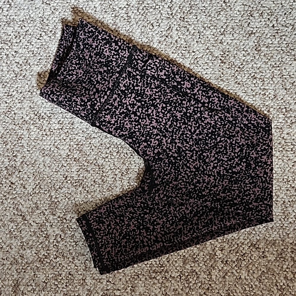 Athleta Black and Pink Leggings